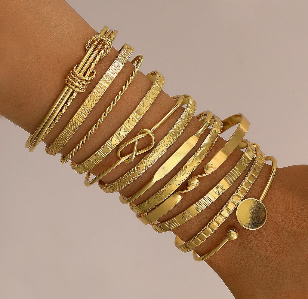 Damen Armreifen-Set mit verschiedenen eleganten Strukturen Shop Nory