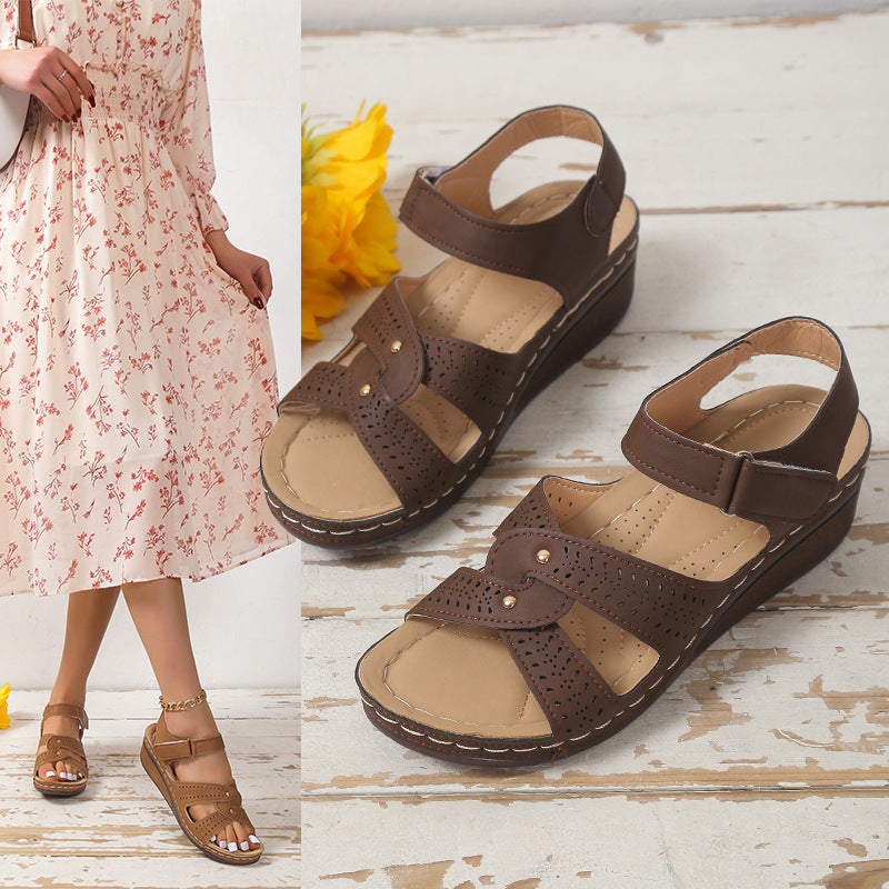 Damen Bequeme Riemchen-Sandalen mit verstellbarem Klettverschluss und anatomischem Fußbett