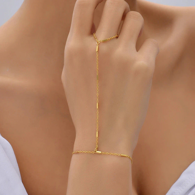 Damen Fußkettchen mit elegantem Gliederdesign und funkelnden Akzenten Shop Nory
