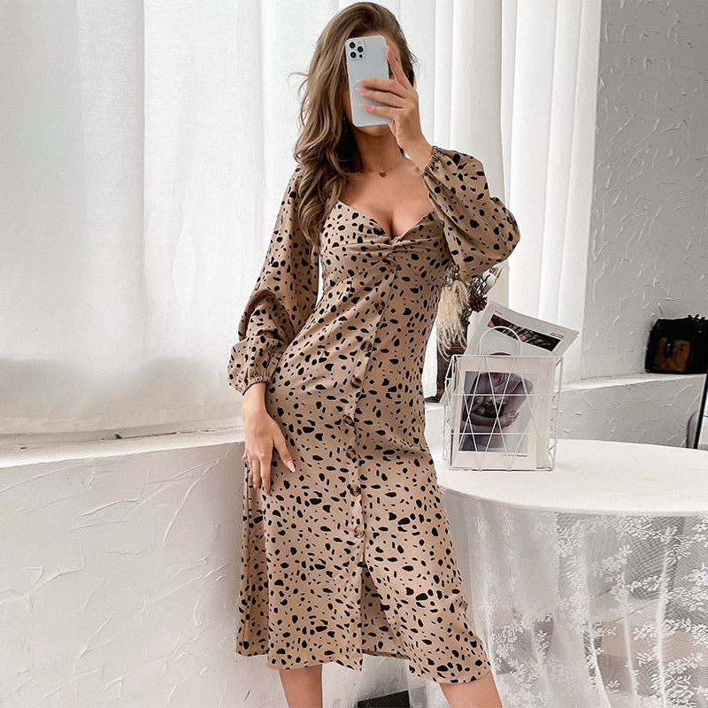 Damen Midikleid mit Herz-Ausschnitt, Puffärmeln und durchgehender Knopfleiste Shop Nory