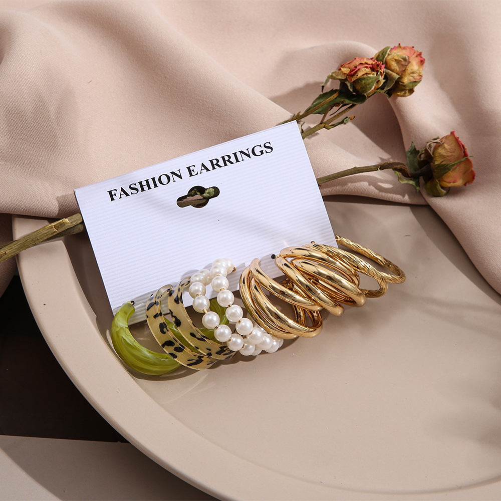 Damen Ohrringe Set mit stilvollen und modernen Designs Shop Nory