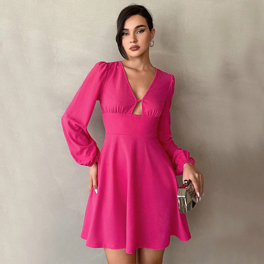 Damen kurzes A-Linien-Minikleid mit V-Ausschnitt und kleinem Ausschnittdetail, Empire-Taille und Ballonärmeln Shop Nory