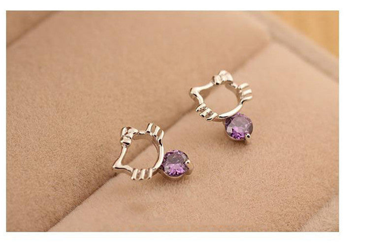 Damen Ohrstecker mit Katzenmotiv und funkelndem Schmuckstein Shop Nory
