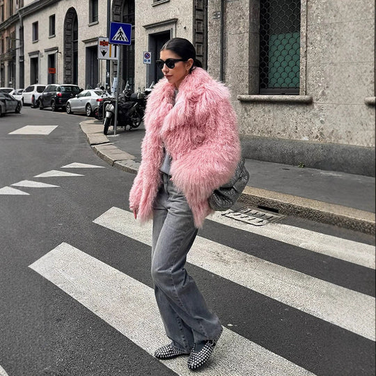 Damen Kurz geschnittener Shaggy Fauxfur Mantel mit voluminösem Schalkragen und Oversize-Silhouette Shop Nory