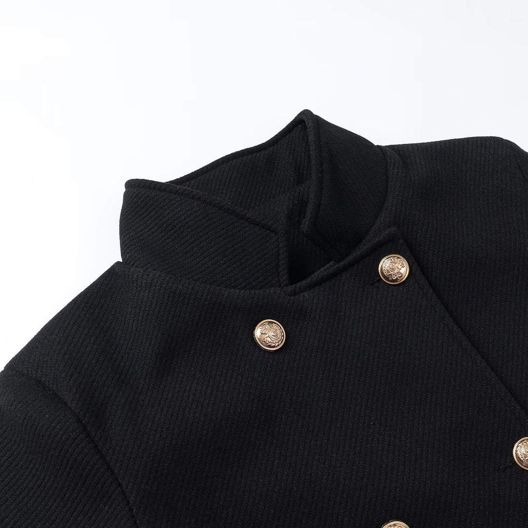 Damen langes doppeltreiher Wollmantel mit Stehkragen und goldenen Zierknöpfen Shop Nory