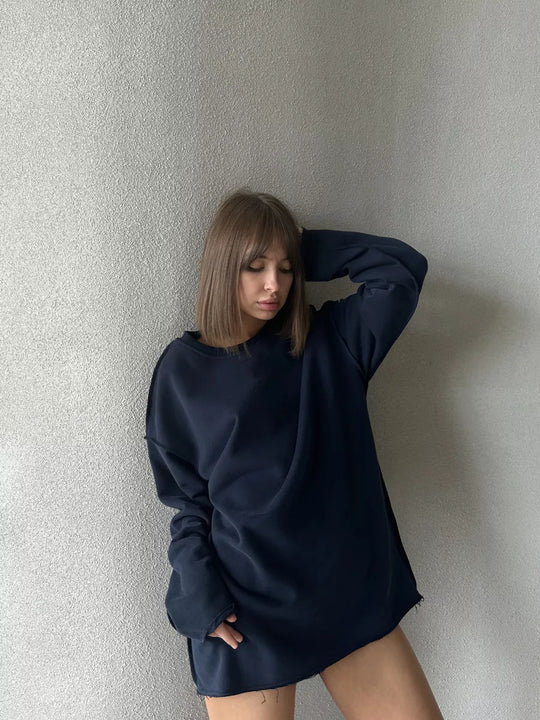 Damen oversized Sweatshirt mit ausgefranstem Saum und verlängerten Ärmeln Shop Nory