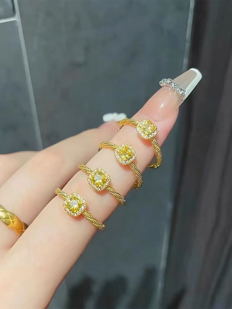 Frauen Elegante Vintage-inspirierte Halo Ring Shop Nory