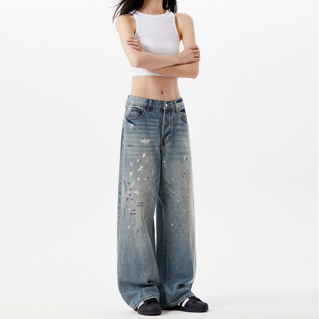 Damen Weitgeschnittene Jeans mit einzigartigen Zerstörungsdetails Shop Nory