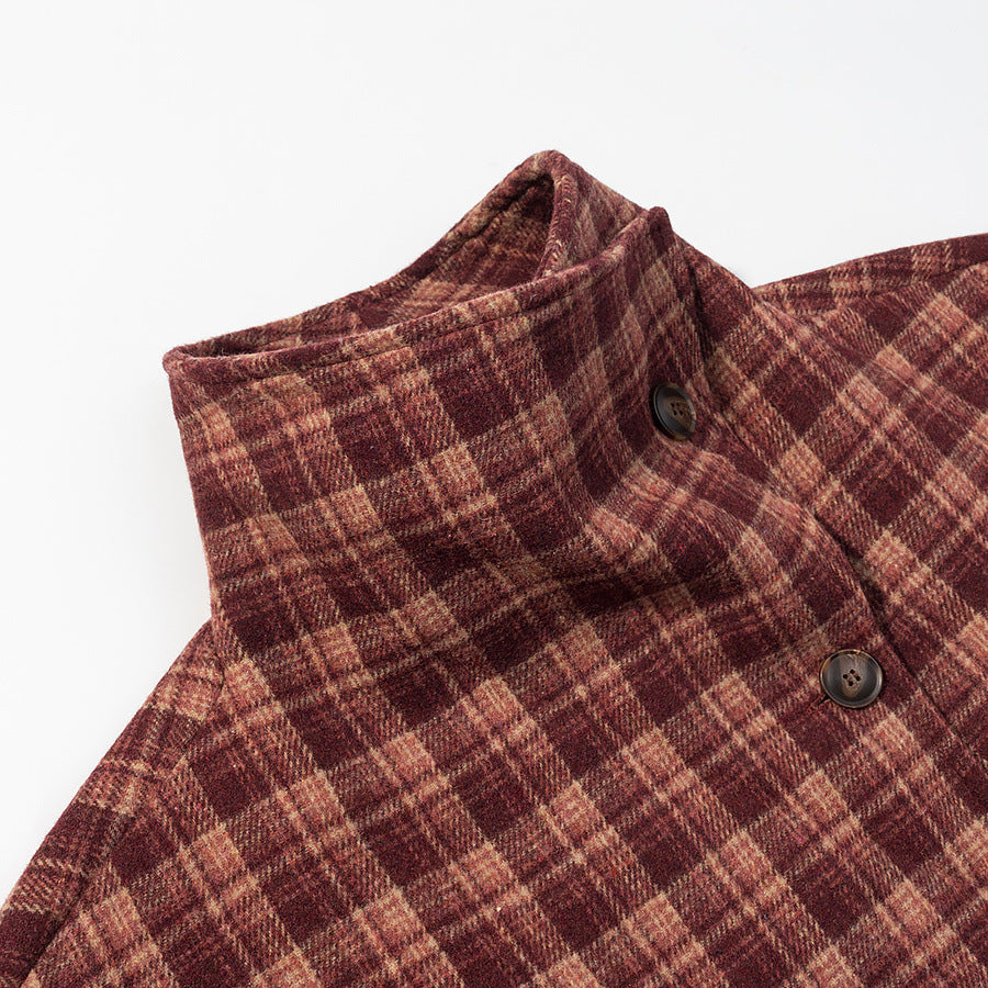 Damen Kurzjacke im Karomuster mit Boxy‑Schnitt, Stehkragen und asymmetrischer Knopfleiste Shop Nory