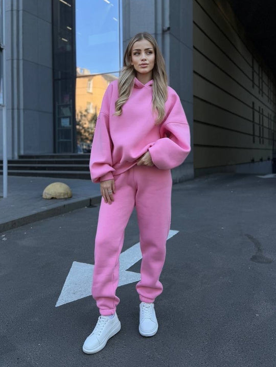 Damen Oversized-Fleece-Sweatset mit Kapuze und konisch zulaufender Jogginghose Shop Nory