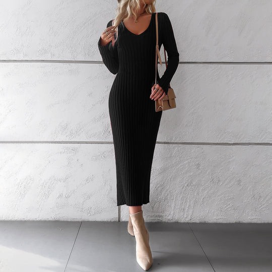 Damen nan tailliertes Rippstrick-Midikleid mit tiefem V-Ausschnitt, figurformender Nahtführung und langen Ärmeln Shop Nory