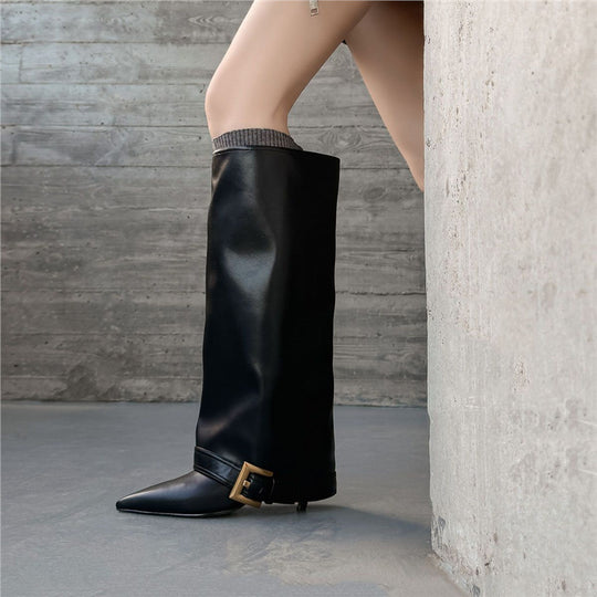 Damen Kniehohe Stiefel mit skulptierter Spitzkappe, geradem Schaft und Zierschnalle Shop Nory