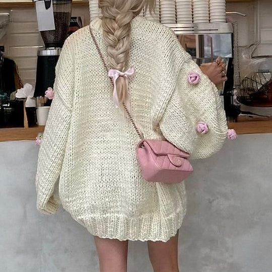 Damen nan Oversize-Strickpullover mit 3D-Blütenapplikationen und weiten Trompetenärmeln Shop Nory