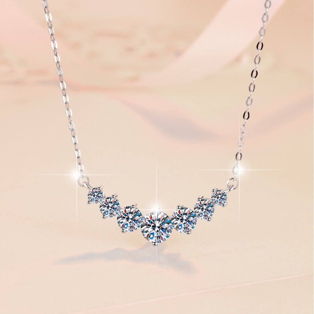 Damen Halskette mit funkelnden Kristallen im modernen Design Shop Nory