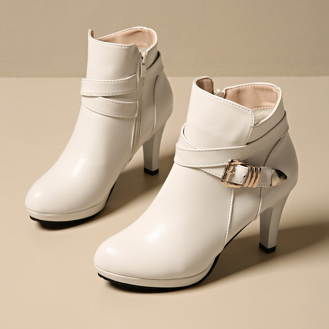 Damen Elegante Ankle-Boots mit hohem Absatz, seitlichem Reißverschluss und dekorativem Schnallengurt Shop Nory