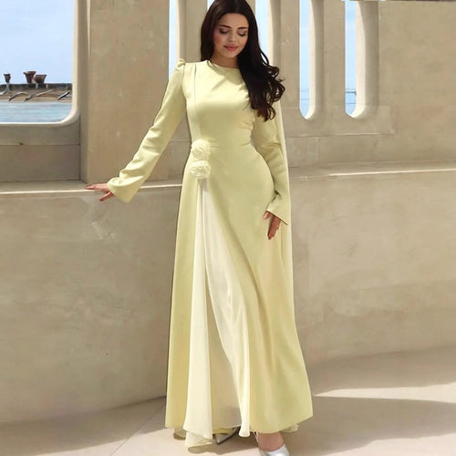 Damen Abendkleid mit Cape-Ärmeln, taillierter Silhouette und Zierblüten-Detail Shop Nory