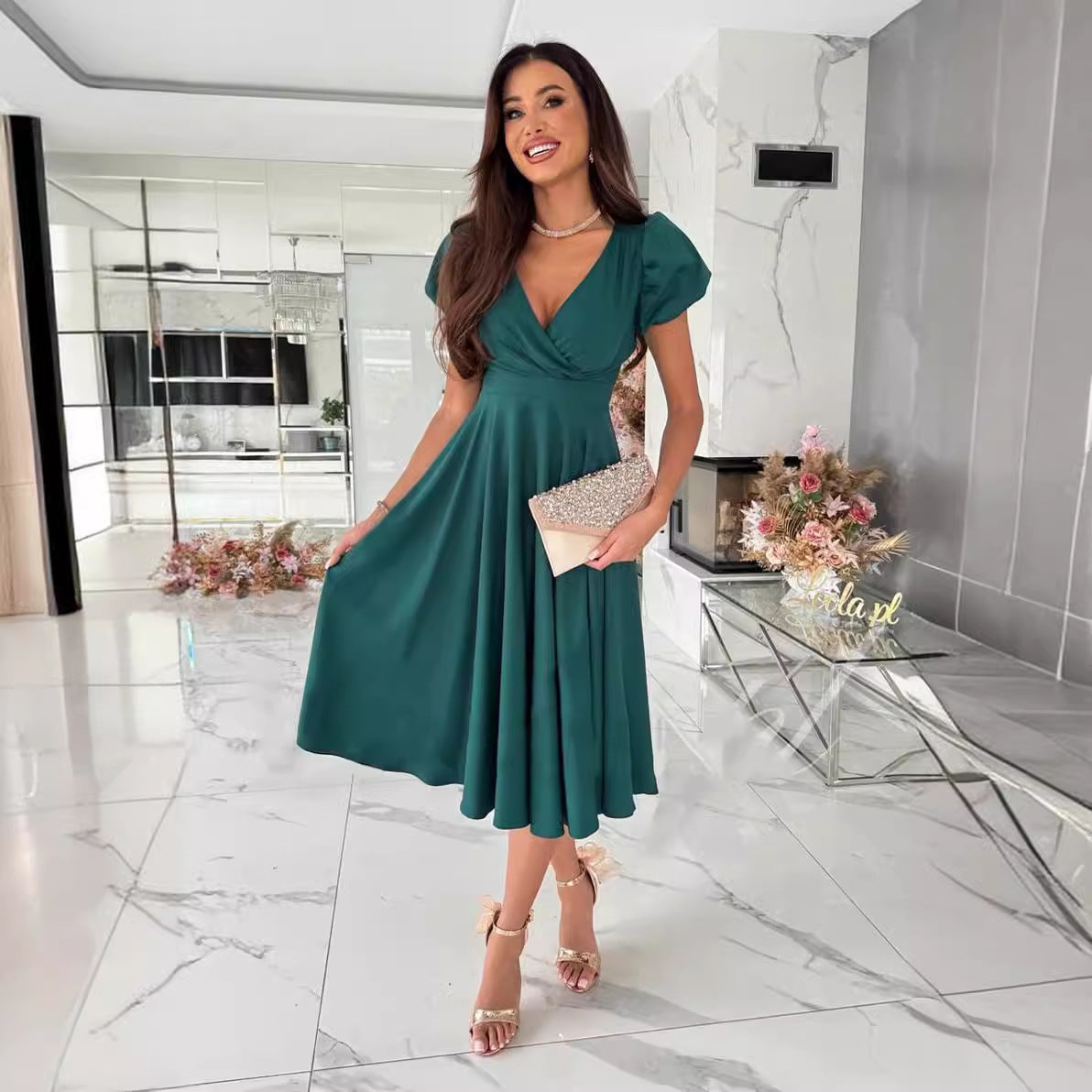 Damen A-Linie Kleid mit Puffärmeln und schmalem V-Ausschnitt