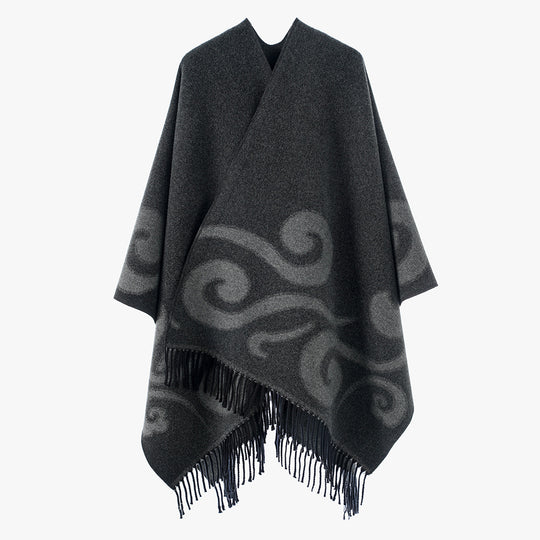Damen Wollmix-Poncho mit Jacquard‑Wirbelmuster, V-Ausschnitt und Fransen Shop Nory