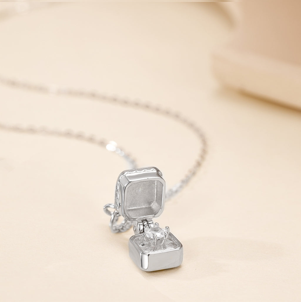 Damen elegante Locket-Halskette mit funkelndem Zirkonia Shop Nory