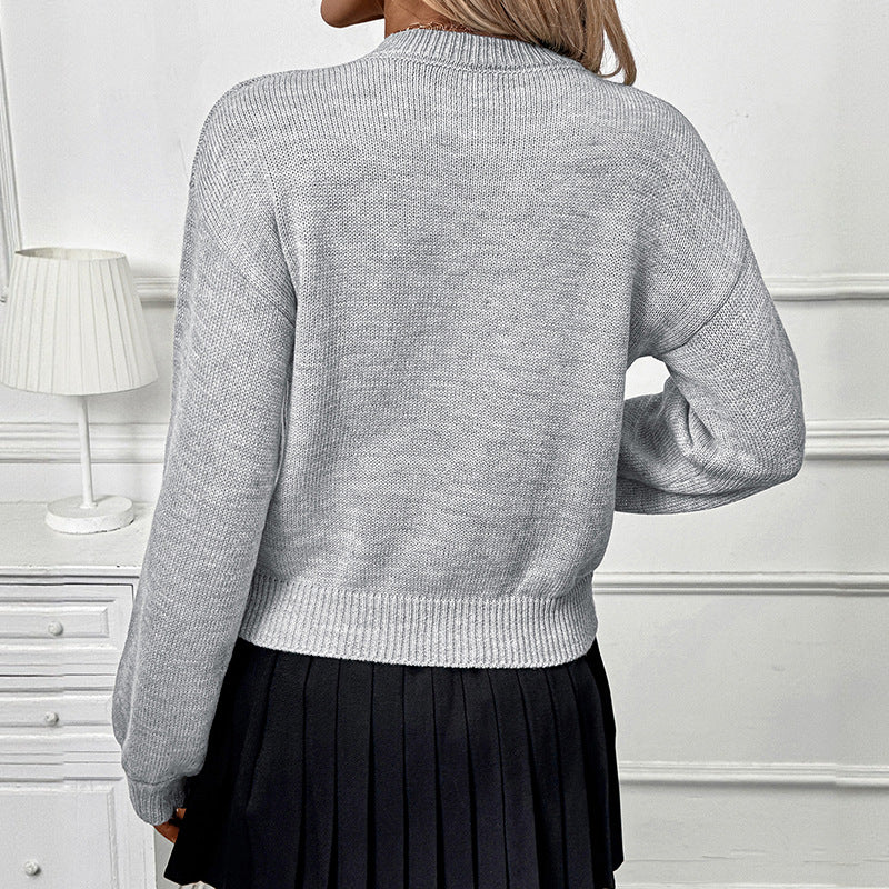 Damen Pullover mit 3D‑Blütenapplikation und Rundhalsausschnitt Shop Nory