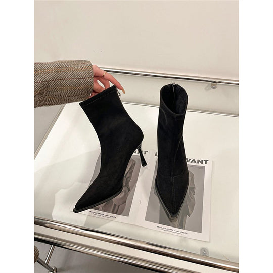 Damen Spitz zulaufende Ankle-Boots aus Veloursoptik mit sockenhaftem Schaft und schlankem Stiletto-Absatz Shop Nory
