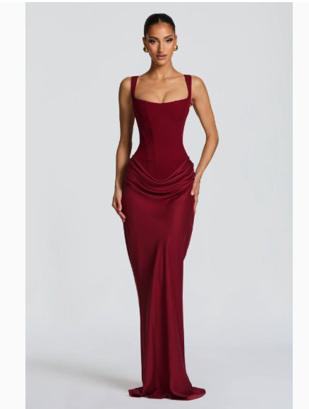 Damen elegantes Abendkleid mit raffinierten Drappierungen