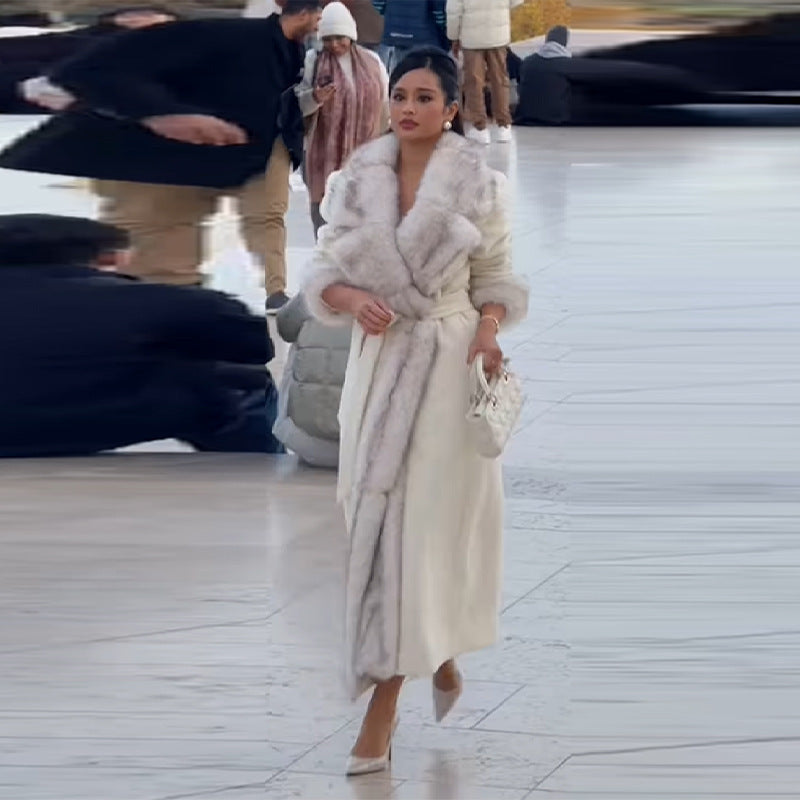 Damen Taillierter Maxi-Mantel mit Kunstfell-Schalkragen und Bindegürtel Shop Nory