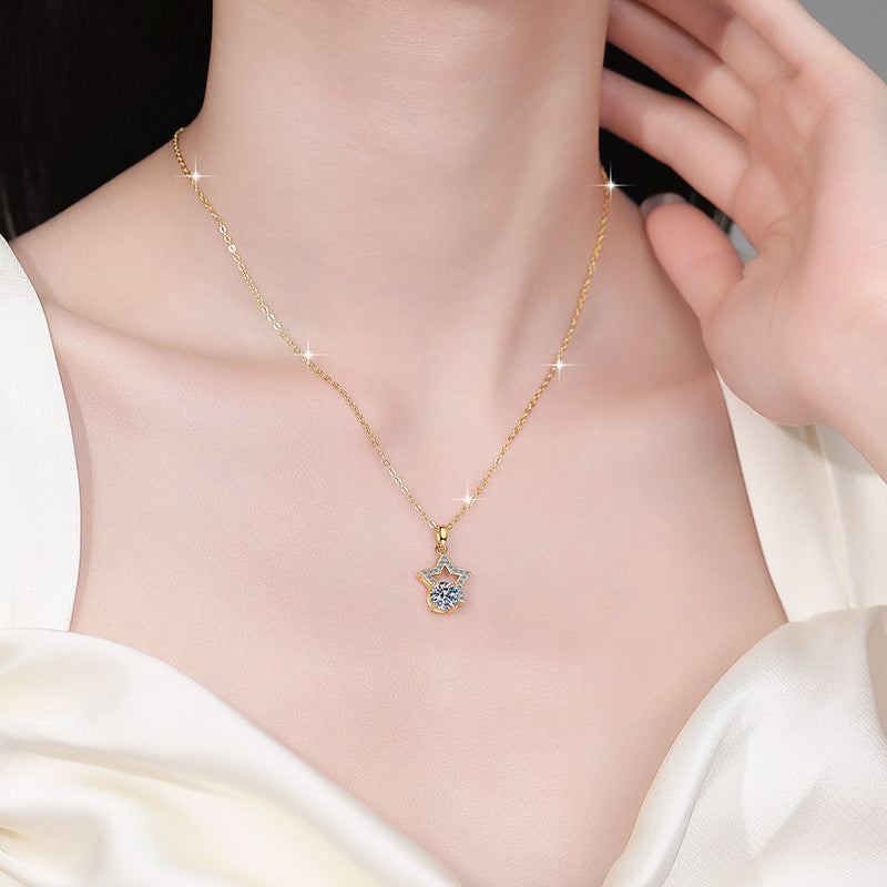 Damen Halskette mit funkelndem Sternanhänger und elegantem Kristallbesatz Shop Nory
