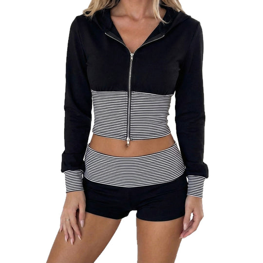 Damen nan kurz geschnittenes Lounge-Set mit Kapuzen-Cropped-Zip und gestreiften Highwaist-Shorts Shop Nory