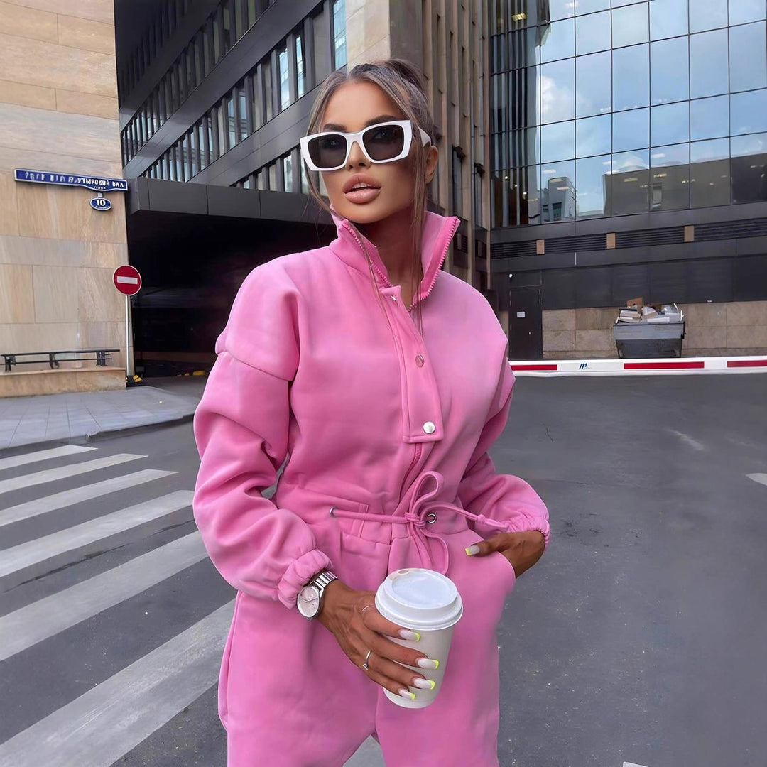 Damen taillierter Velours-Jumpsuit mit Tunnelzug Stehkragen und elastischen Bündchen Shop Nory
