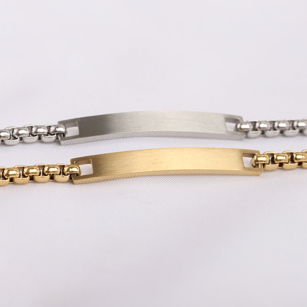 Damen Armband mit personalisierbarem Namensschild Shop Nory