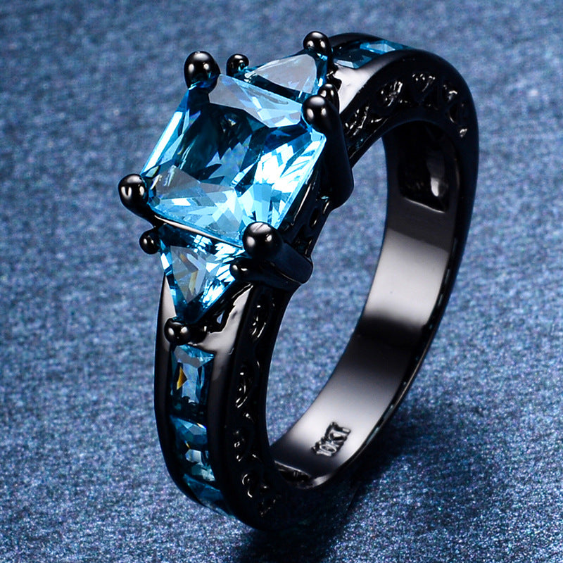 Damen Ring mit funkelndem grünem Zirkon und eleganter Edelstahlfassung Shop Nory