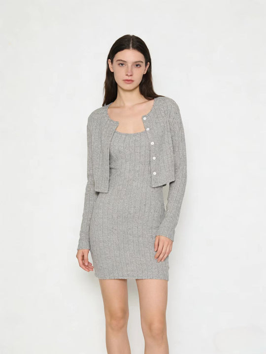 Damen Geripptes Strick-Kleid mit passendem Kurzcardigan Shop Nory