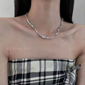 Damen elegante und moderne Halskette mit strukturiertem Design Shop Nory