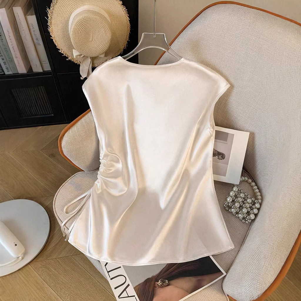 Damen Satinbluse mit seitlichem Kordelzug und V-Ausschnitt