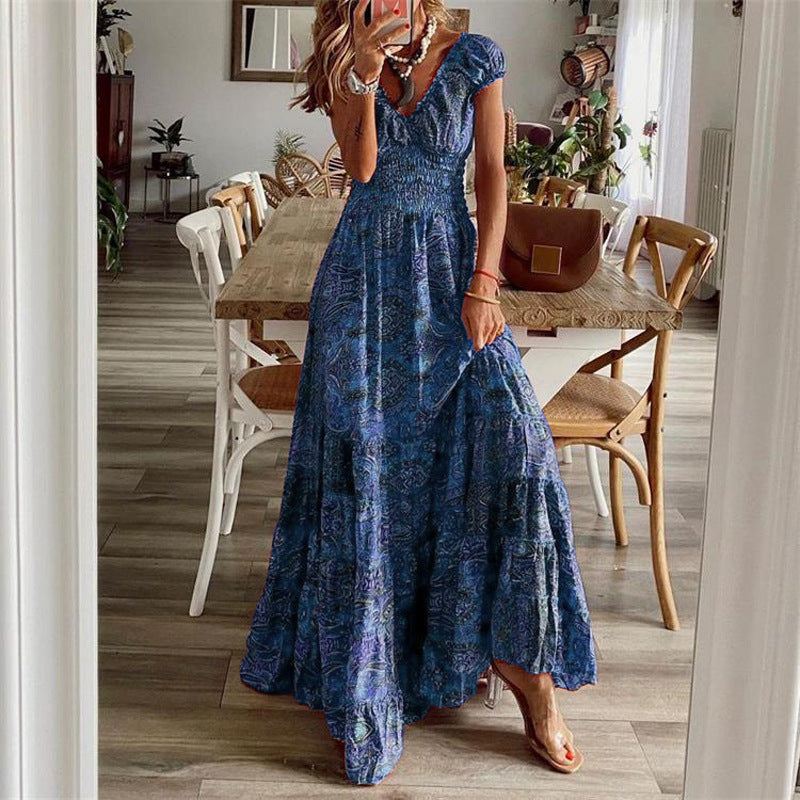 Damen Maxikleid mit romantischem Design und raffinierten Rüschendetails