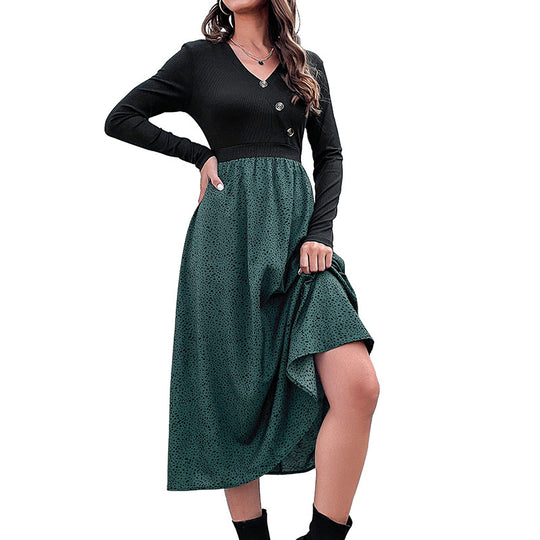 Damen Midikleid mit tailliertem Rippenstrick-Oberteil, V‑Ausschnitt und weitem Rock Shop Nory
