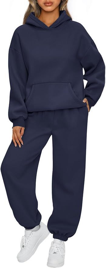 Damen nan luxuriöses Oversize-Loungewear-Set Kapuzenpullover mit Kängurutasche und weit geschnittene Jogginghose mit elastischen Knöchelabschlüssen Shop Nory