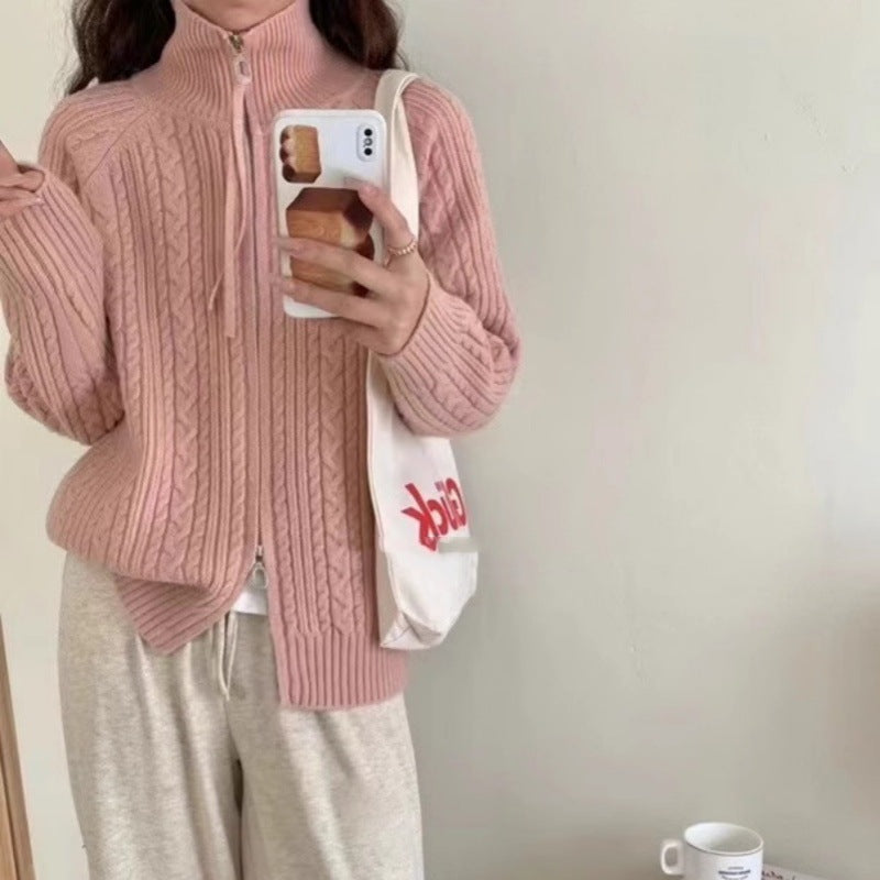 Damen Kastiger Zopfstrick‑Cardigan mit Zweiwege‑Reißverschluss, Stehkragen und breitem Rippsaum Shop Nory