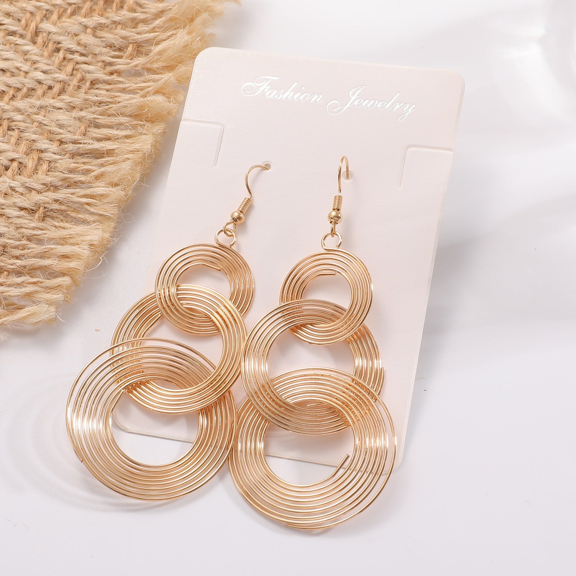 Damen Hängende Ohrstecker im filigranen Spiraldesign Shop Nory