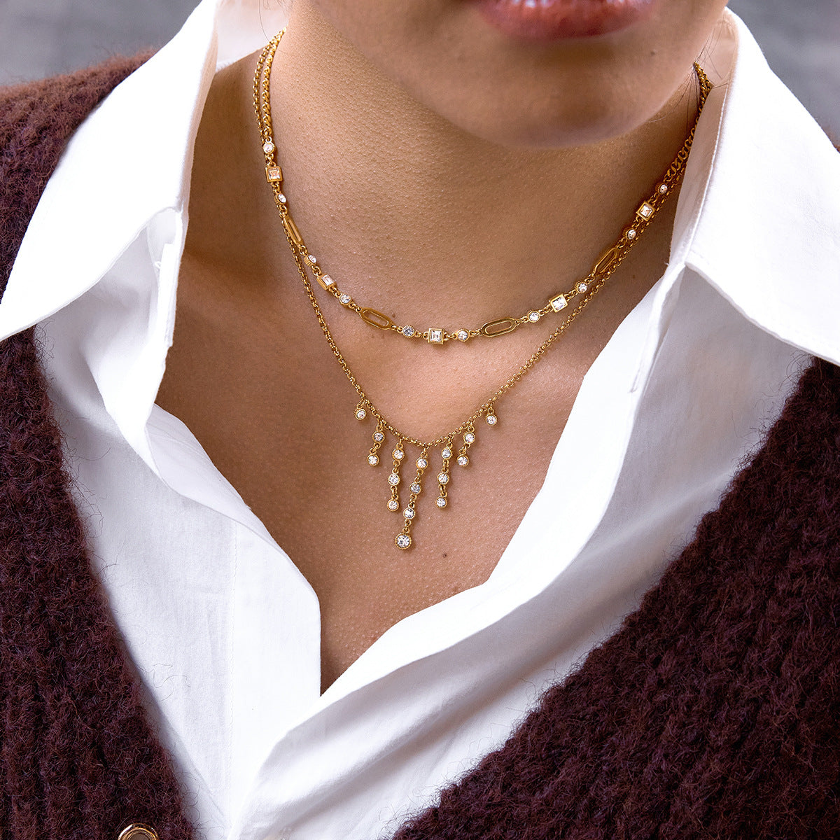 Damen Halskette mit funkelnden Zirkonia-Anhängern und verstellbarer Kettenlänge Shop Nory