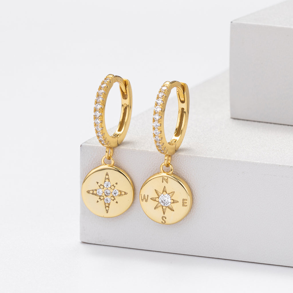 Damen Ohrhänger mit filigranem Kompassdesign und funkelndem Zirkonbesatz Shop Nory