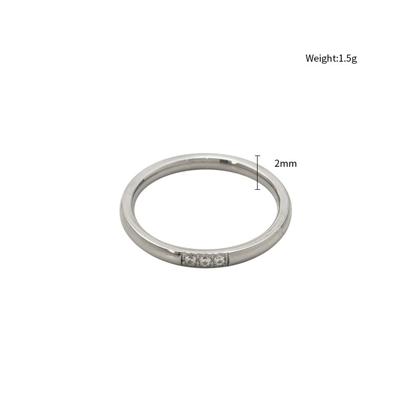 Damen zierlicher Ring mit funkelnden Zirkonia-Steinen Shop Nory