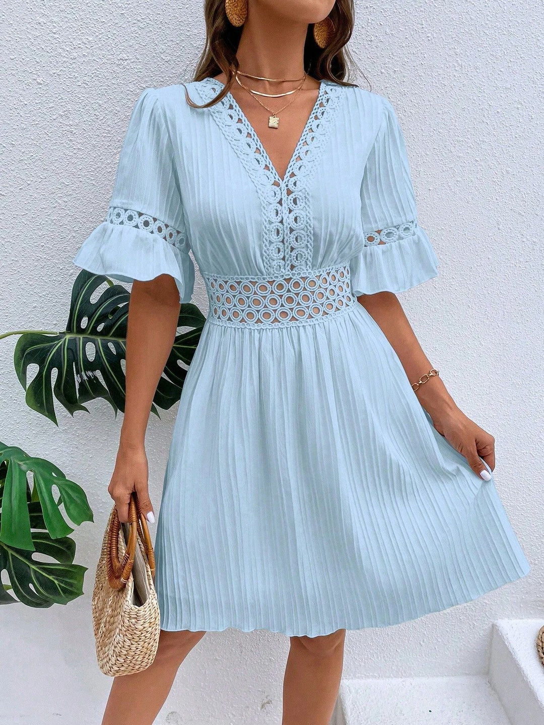 Damen Midikleid mit Plissee, Spitzeneinsatz in der Taille und Volantärmeln Shop Nory