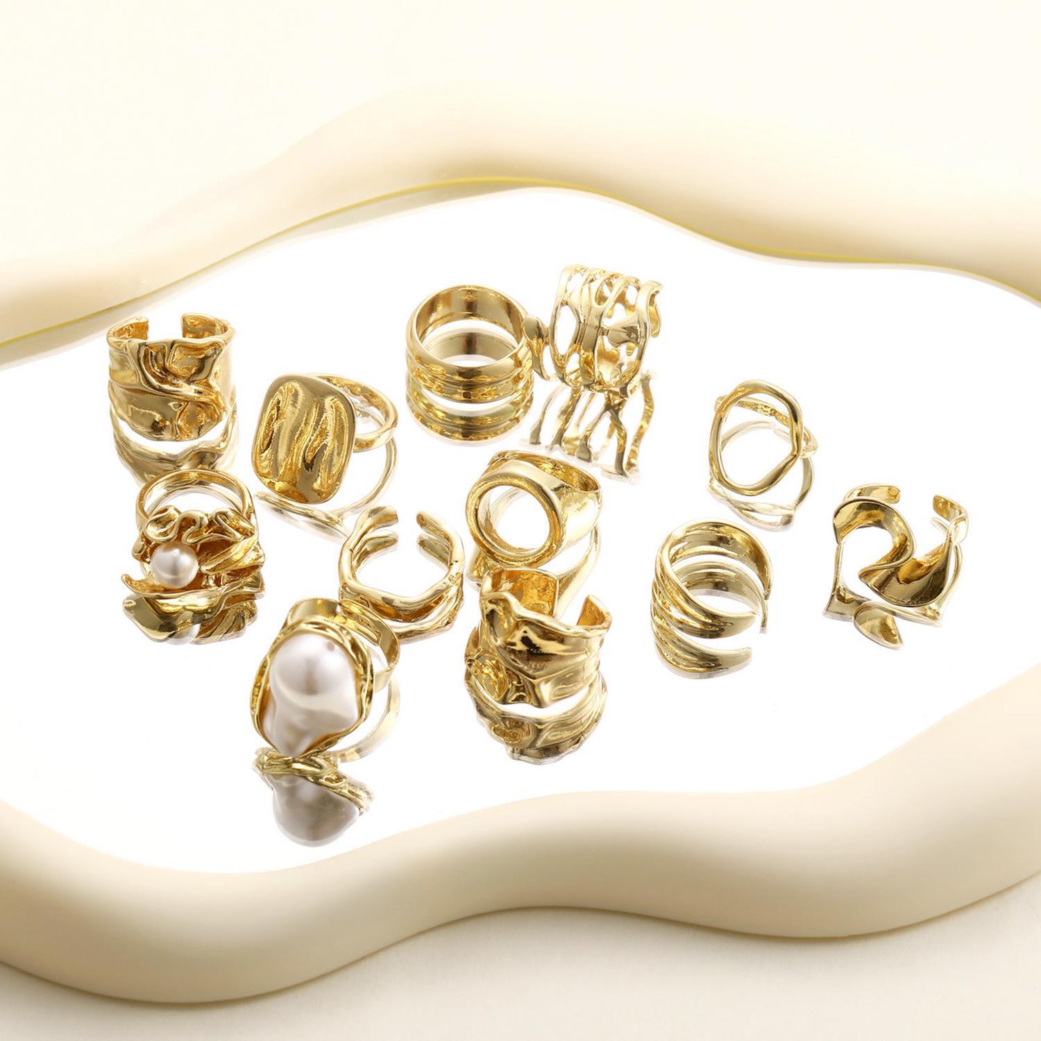 Damen Ring-Kollektion mit einzigartigen, skulpturalen Designs Shop Nory