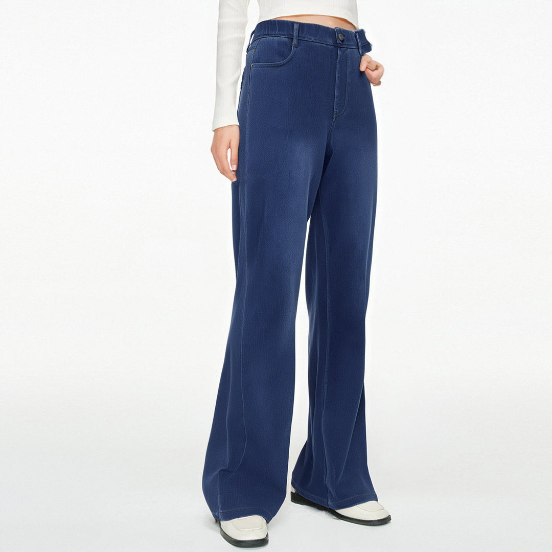 Damen weite Jeanshose mit hohen Bündchen und komfortablem Schnitt