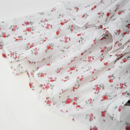 Damen Samt‑Corsagen‑Top mit Puffärmeln, Herzausschnitt und Perlenknopfleiste Shop Nory