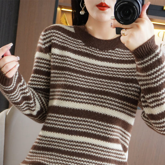 Damen Kuscheliger Streifenpullover aus Mohair‑Optik mit kastiger Passform und Rundhalsausschnitt Shop Nory