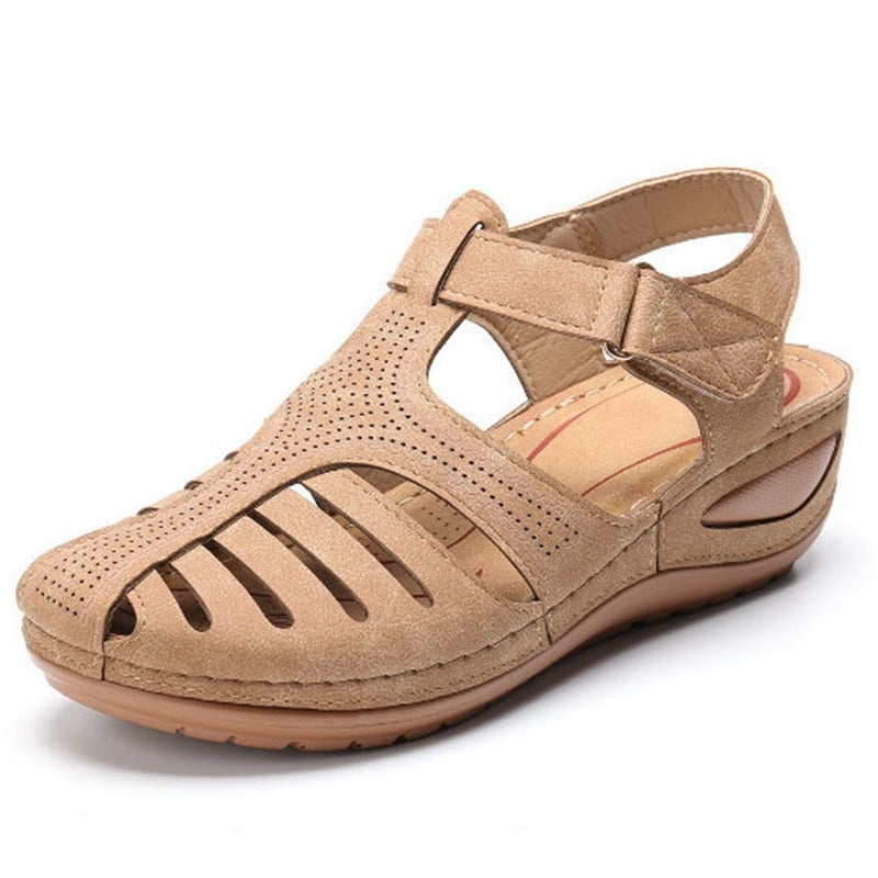 Damen Bequeme orthopädische Sandalette mit geschlossener Zehenpartie und verstellbarem Klettverschluss Shop Nory