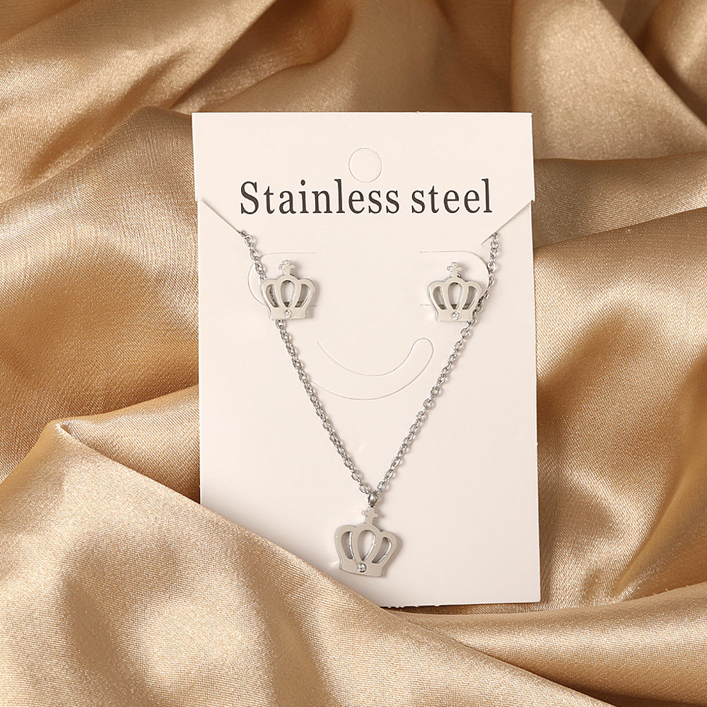 Damen Schmuckset mit Krone-Anhänger und Ohrsteckern Shop Nory
